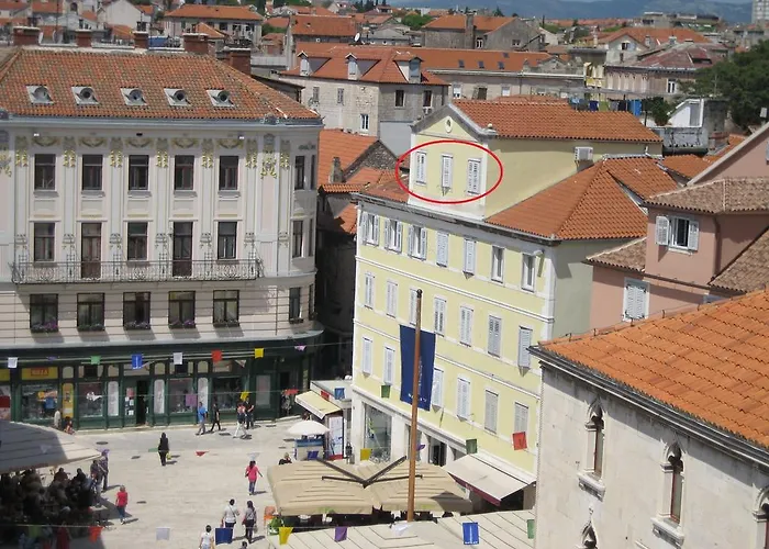 Piazza Old Town * Split