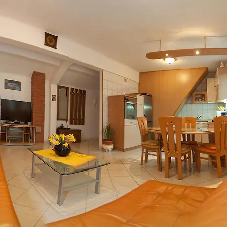 Apartment Piazza Old Town Split