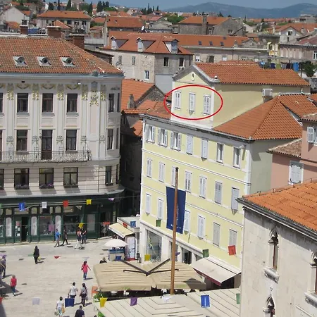 Piazza Old Town * ספליט